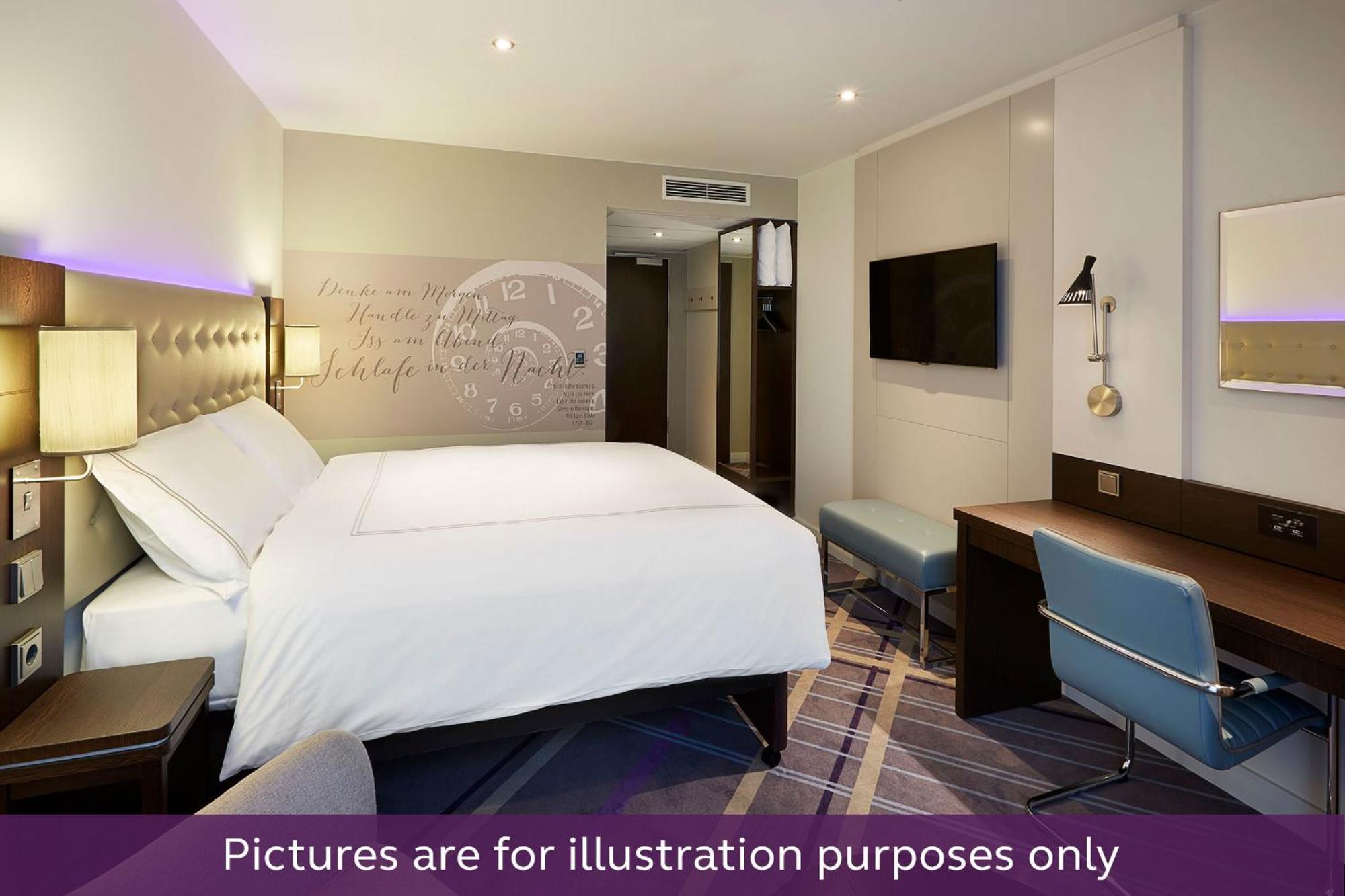 Premier Inn Duesseldorf City Centre Zewnętrze zdjęcie