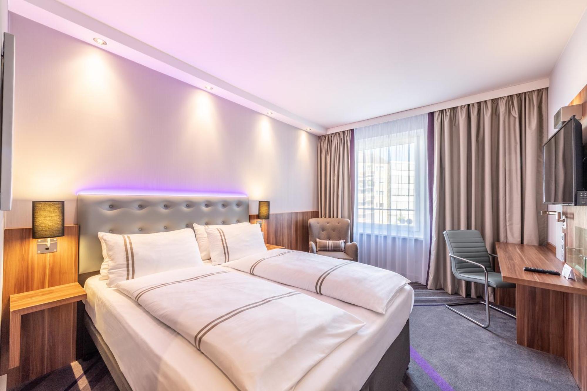 Premier Inn Duesseldorf City Centre Zewnętrze zdjęcie