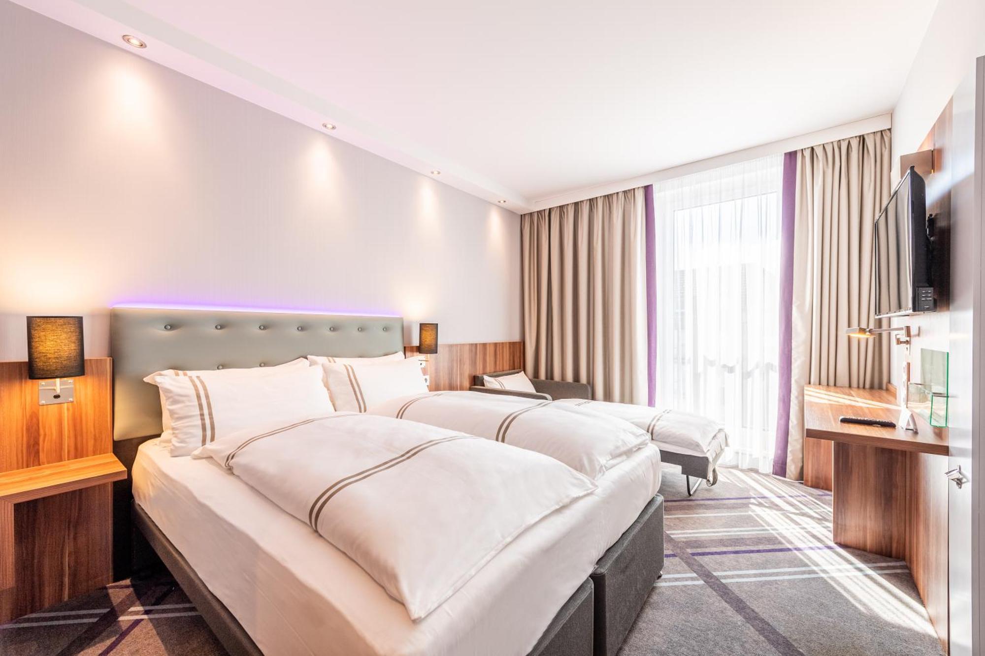 Premier Inn Duesseldorf City Centre Zewnętrze zdjęcie